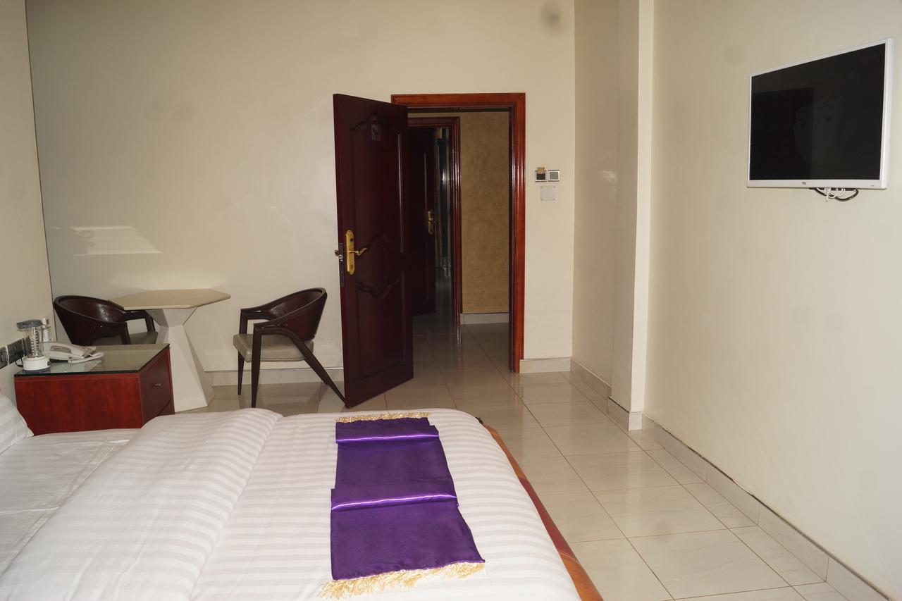Hotel Ok Kampala Ngoại thất bức ảnh