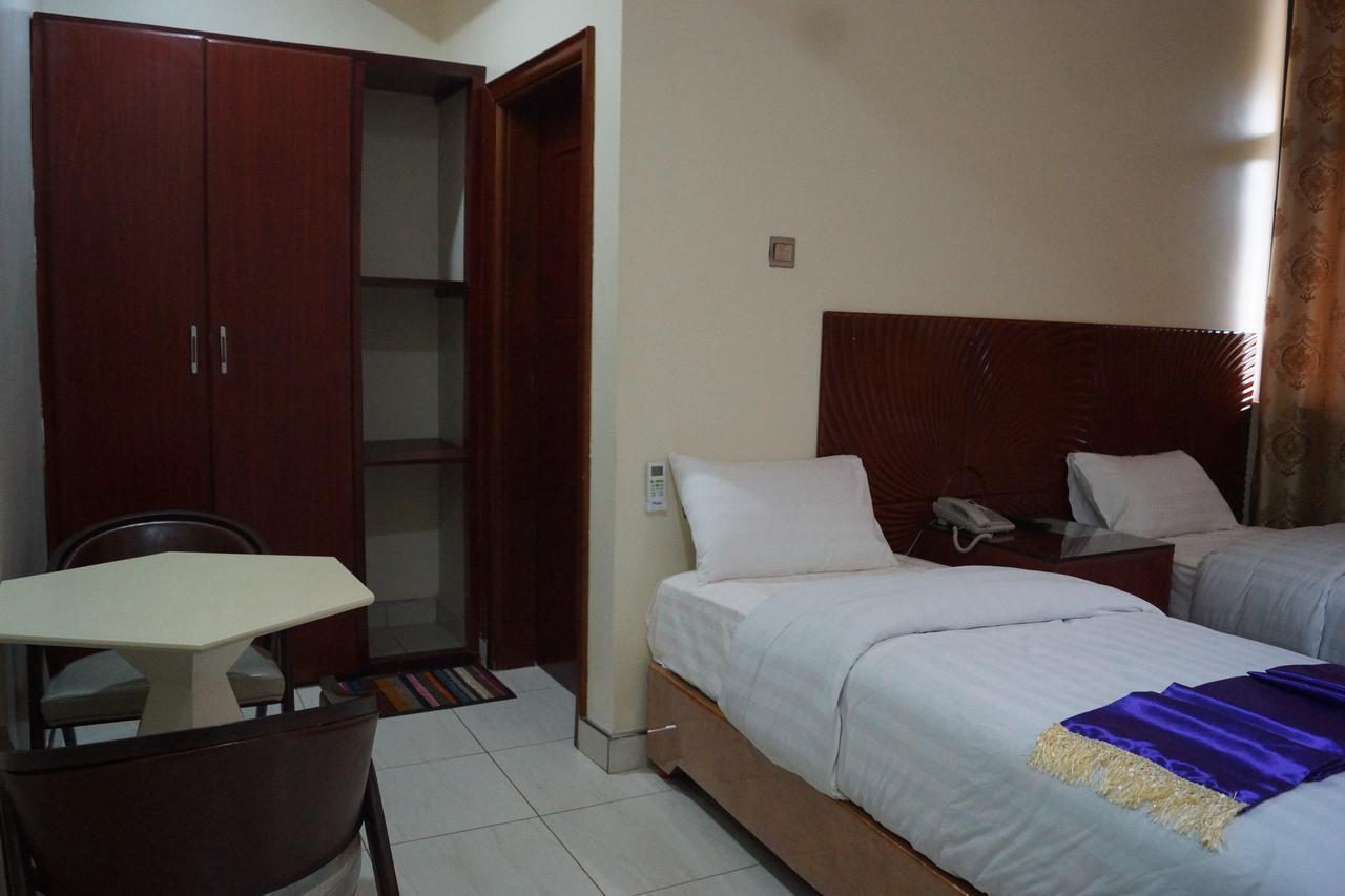 Hotel Ok Kampala Ngoại thất bức ảnh